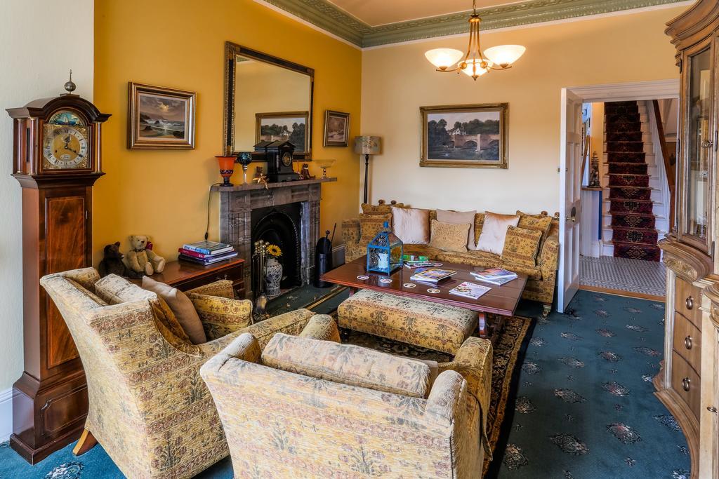 The Albaston Bed & Breakfast Torquay Bagian luar foto