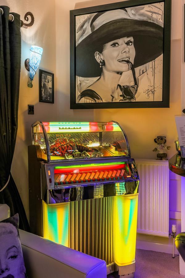 The Albaston Bed & Breakfast Torquay Bagian luar foto